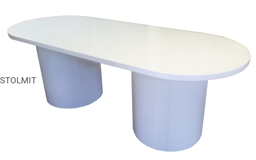 stół biały połysk  owalny z nogami lamele stolmit.jpg
